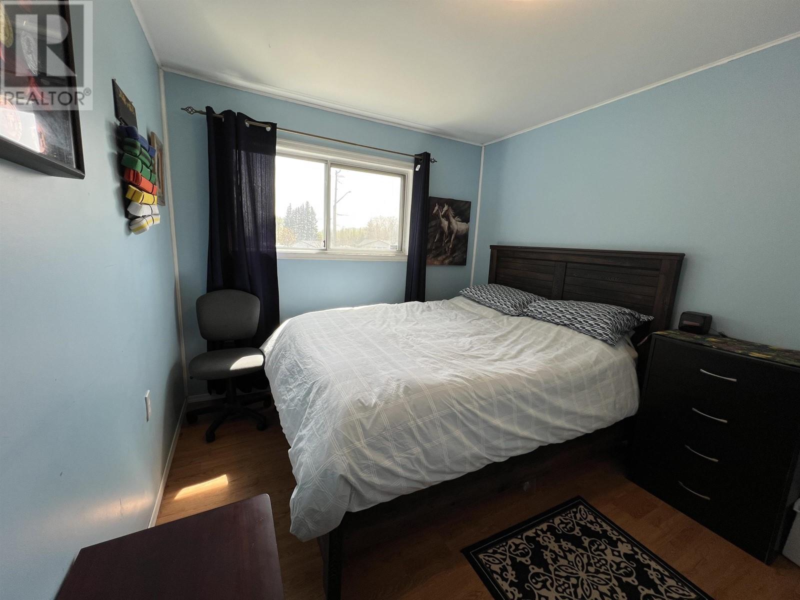 5435 AIRPORT DRIVE, Fort Nelson