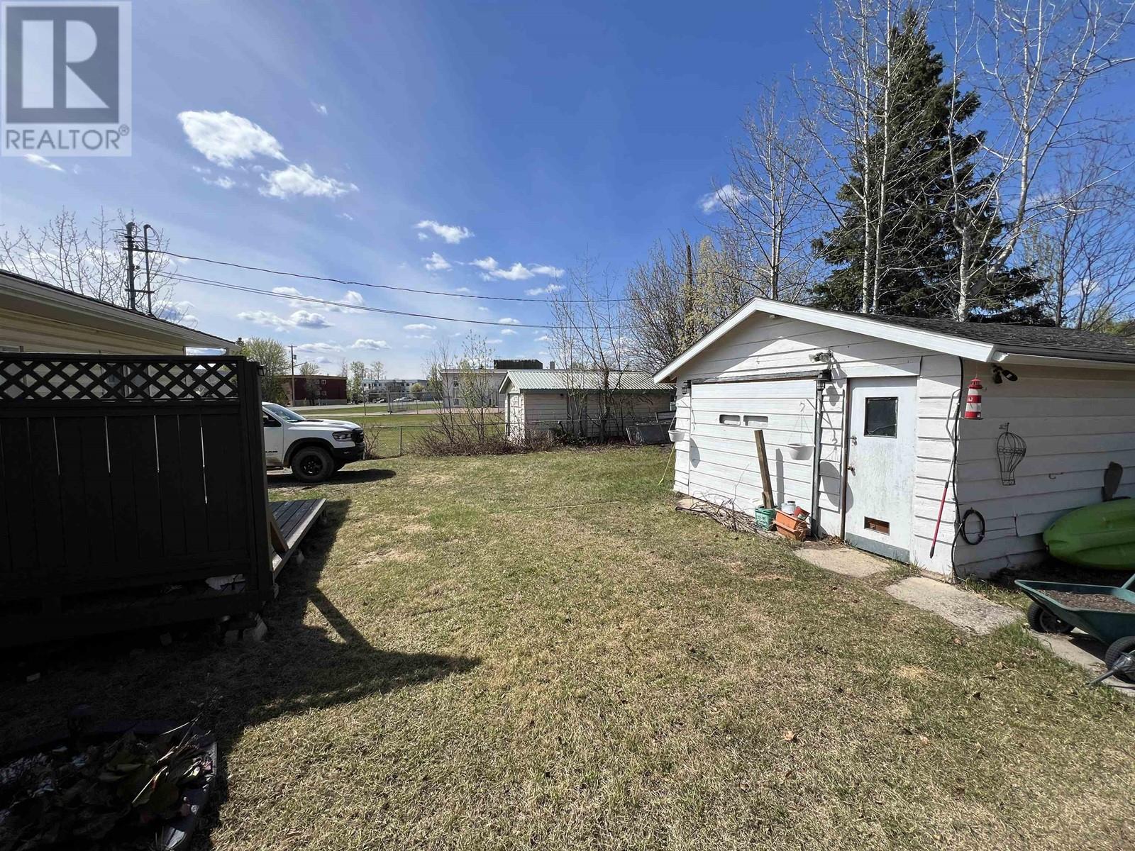 5435 AIRPORT DRIVE, Fort Nelson