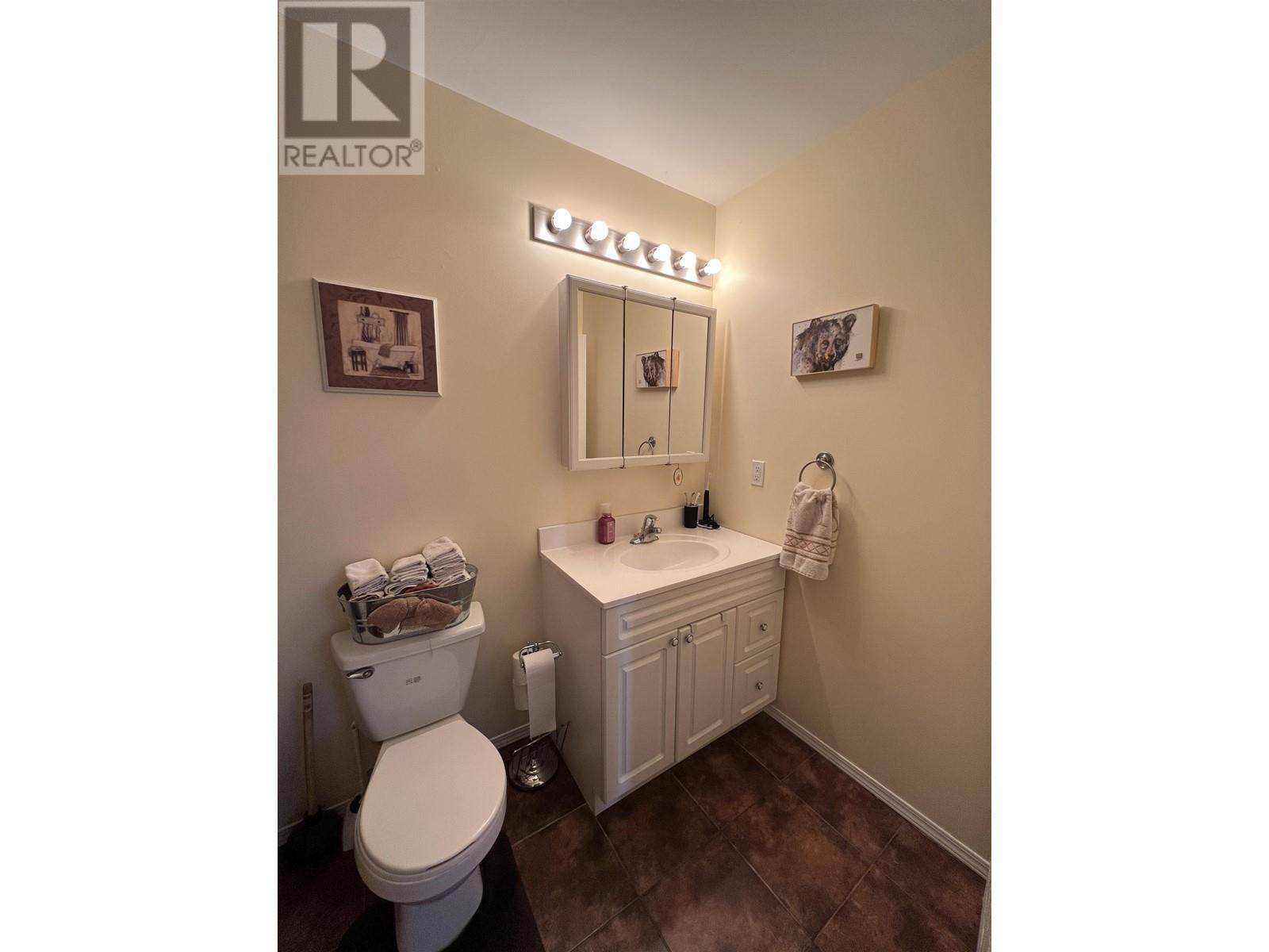 5435 AIRPORT DRIVE, Fort Nelson