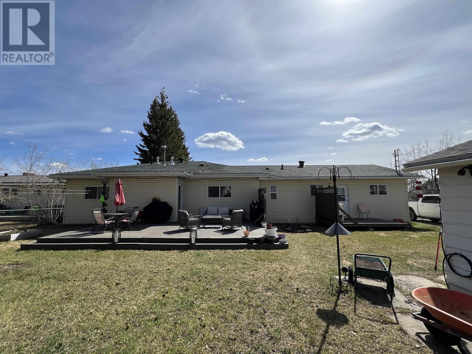 5435 AIRPORT DRIVE, Fort Nelson