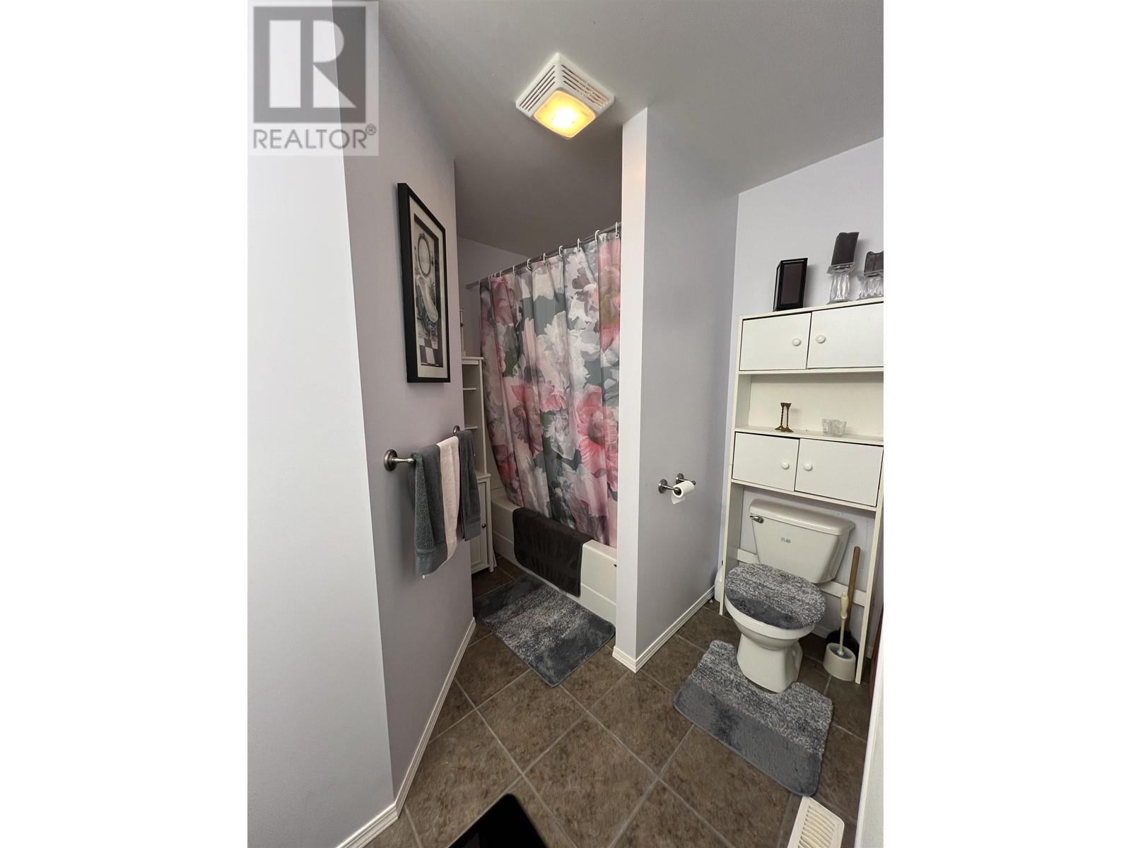 5435 AIRPORT DRIVE, Fort Nelson