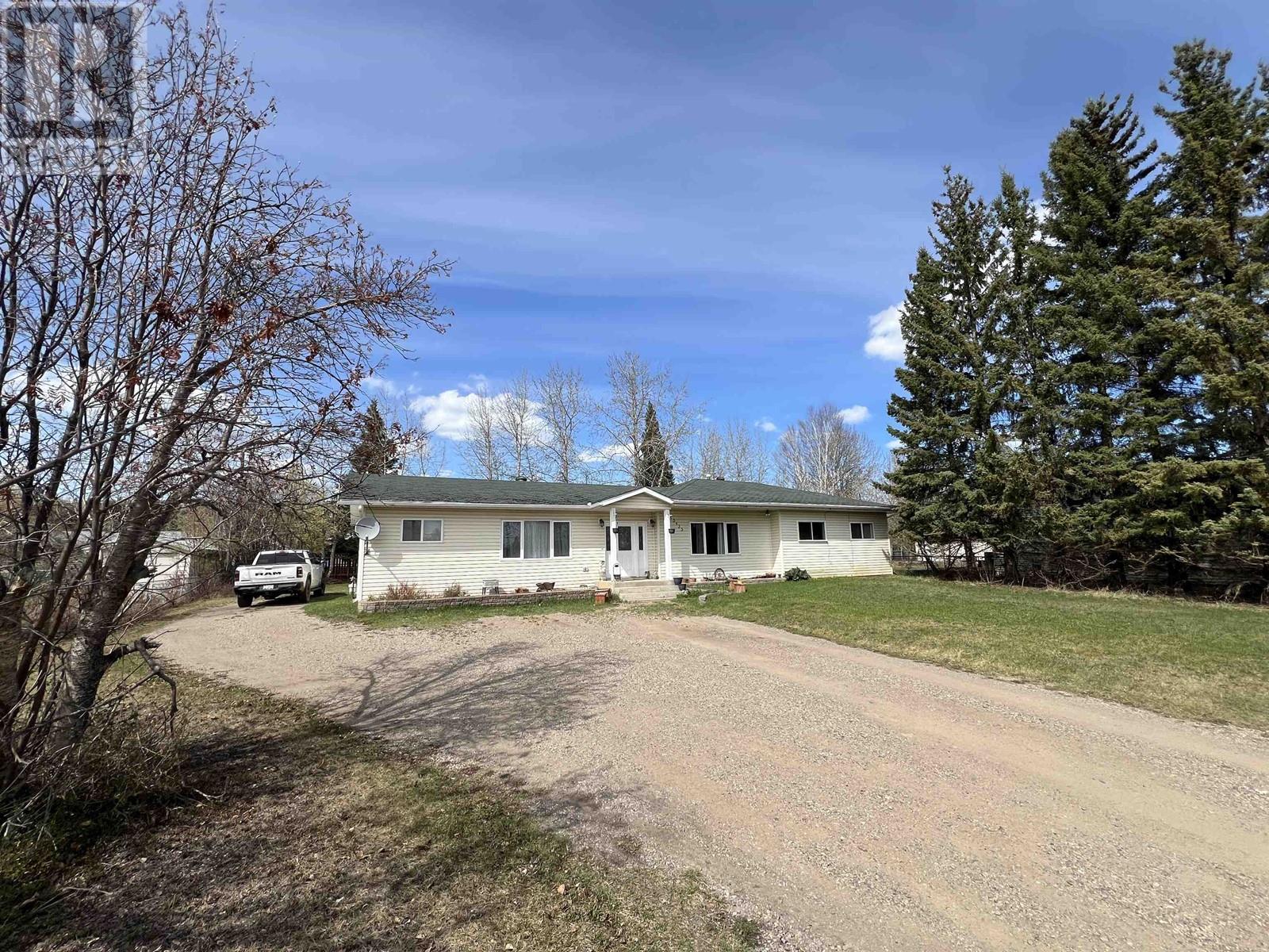 5435 AIRPORT DRIVE, Fort Nelson