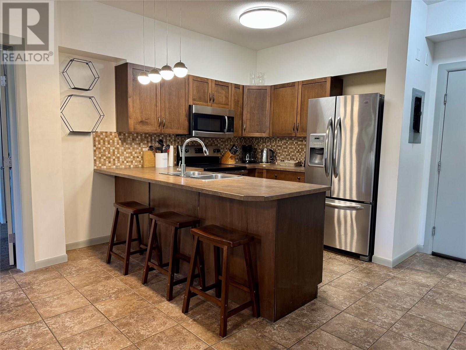#448 654 COOK ROAD - Image 3