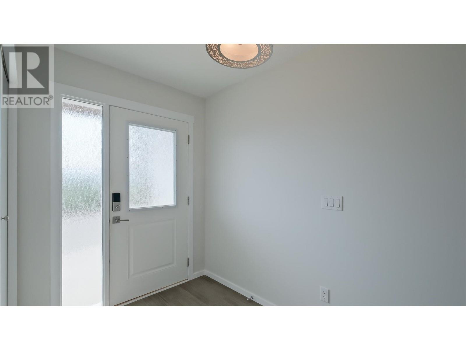 1556 BLACKWOOD DRIVE - Image 3
