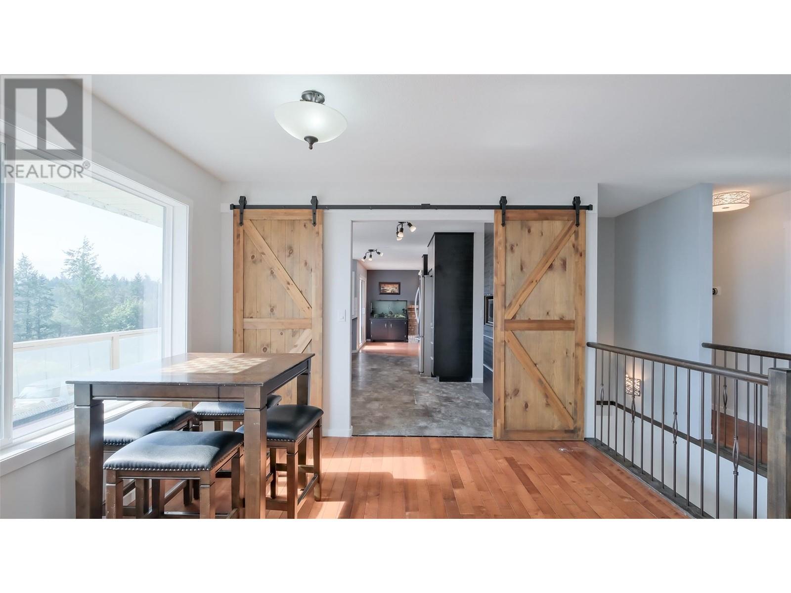 1556 BLACKWOOD DRIVE - Image 12