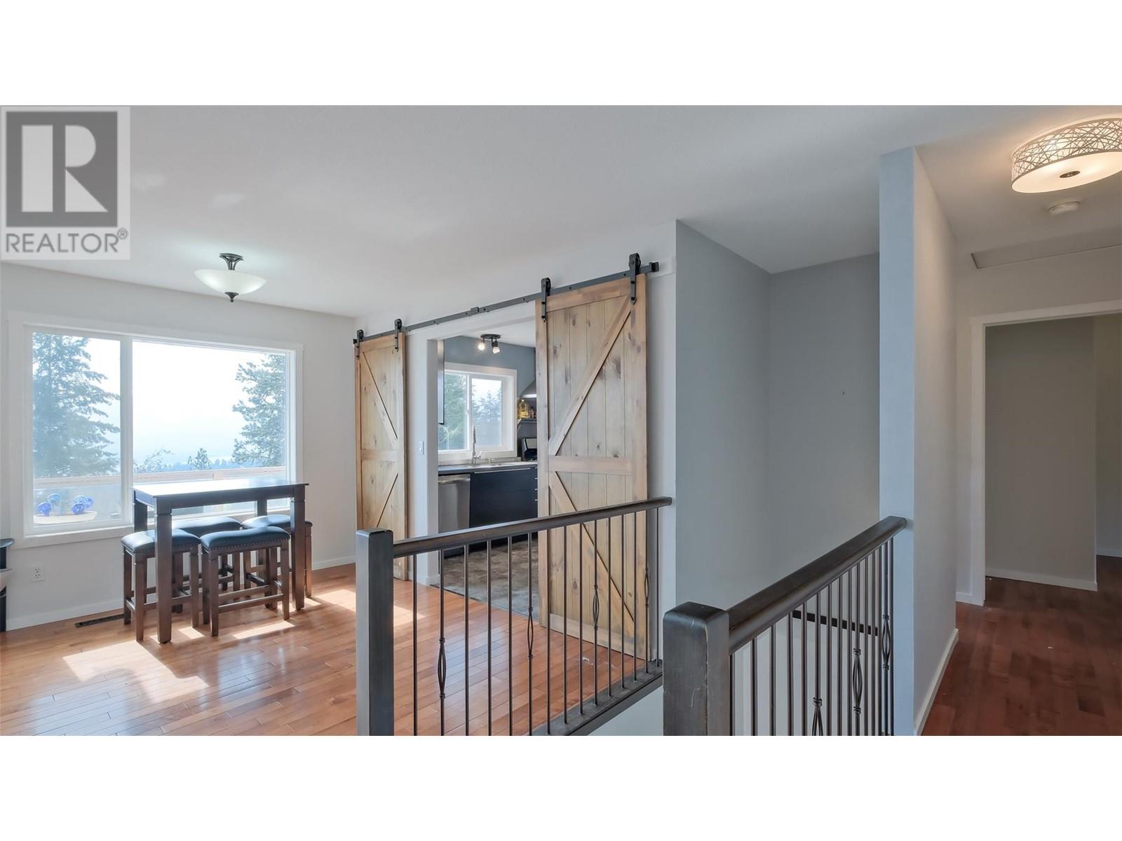 1556 BLACKWOOD DRIVE - Image 11