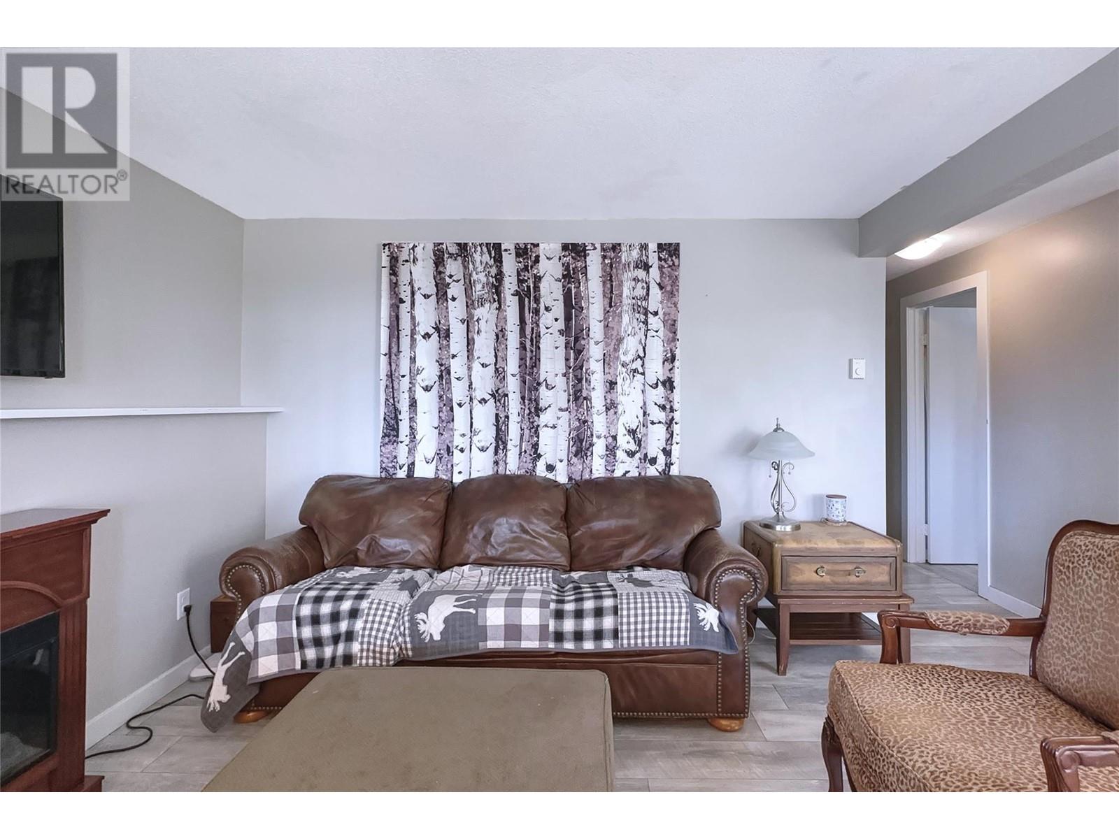 D 4817 Snow Pines Road, Big White