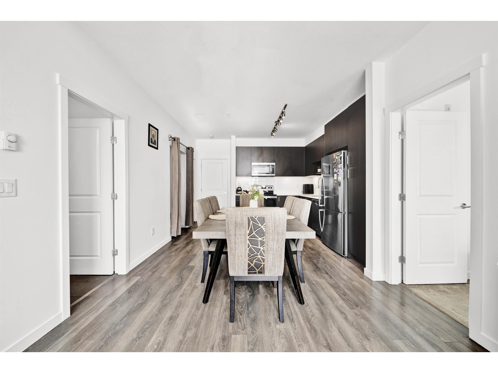 Photo 6 of 314 13628 81 A Avenue, Surrey BC