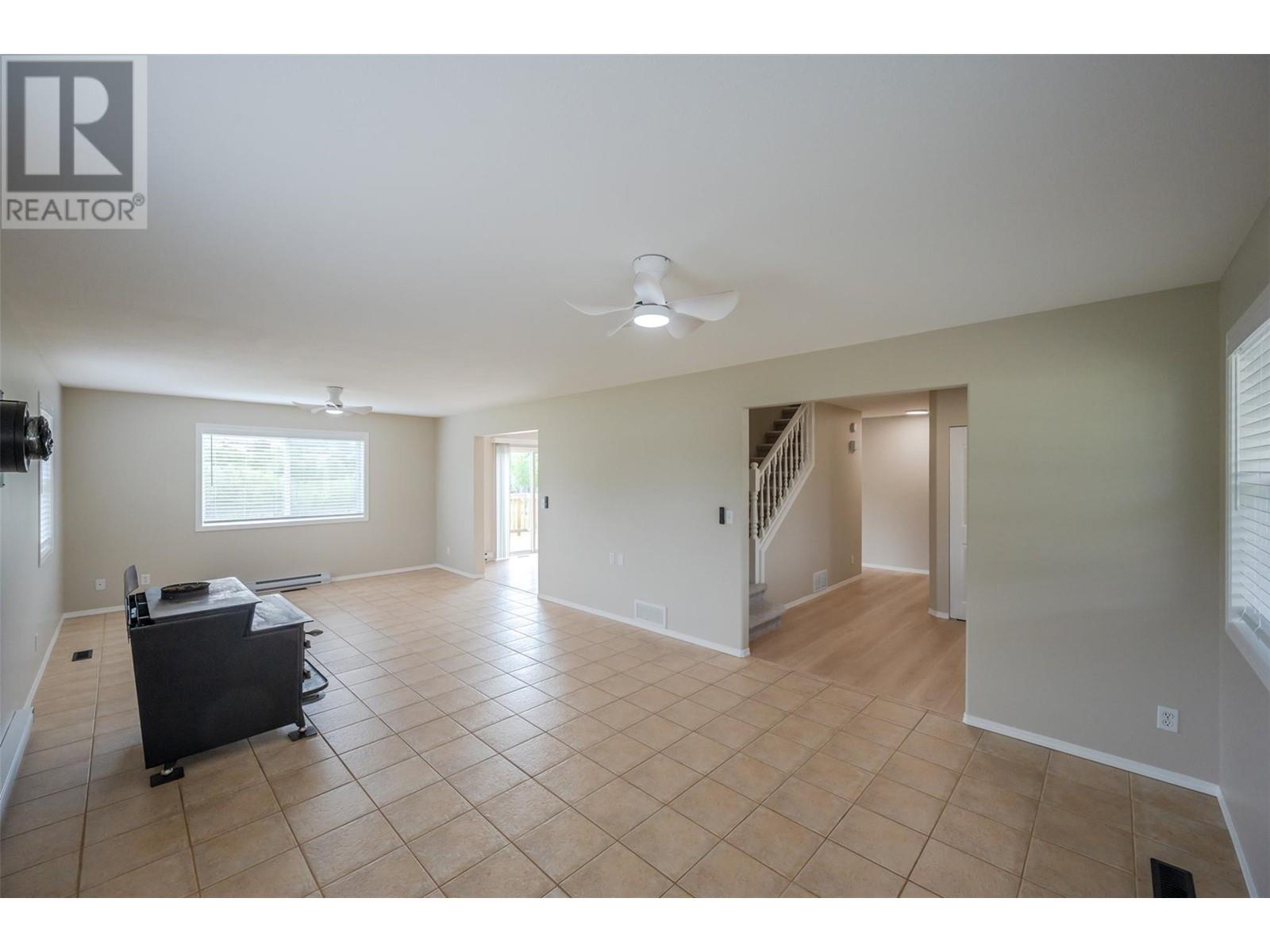  5629 Sawmill Road, Oliver