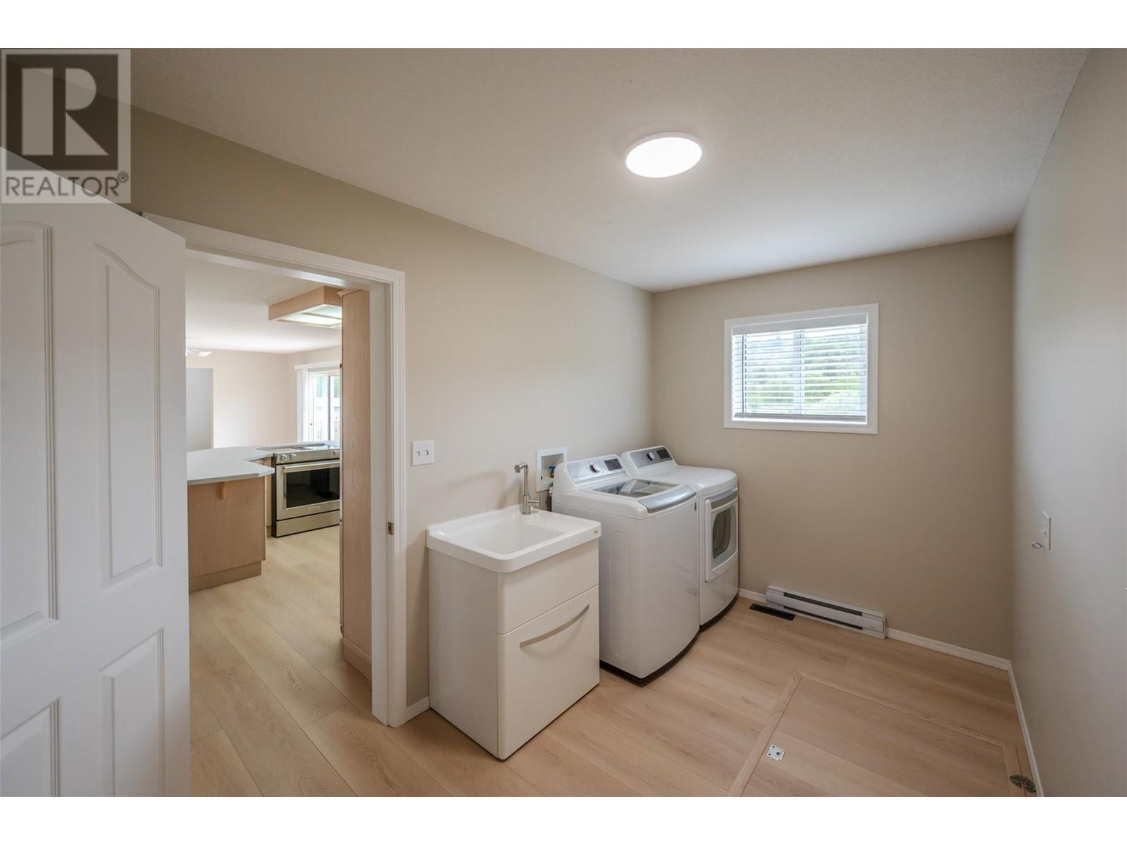  5629 Sawmill Road, Oliver