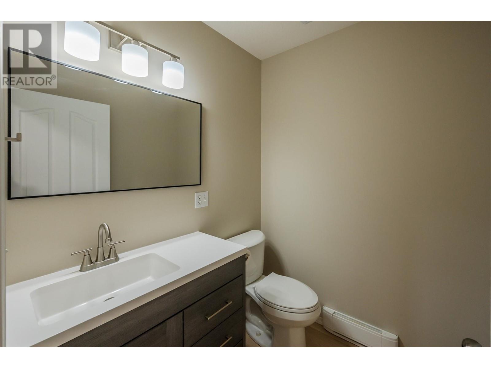  5629 Sawmill Road, Oliver