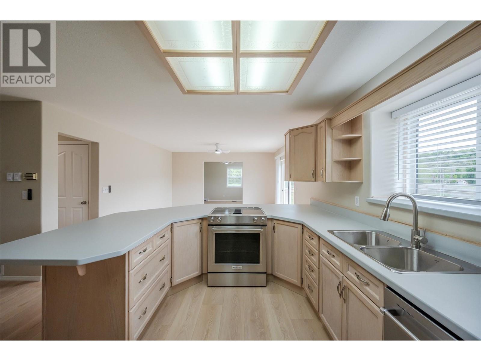  5629 Sawmill Road, Oliver