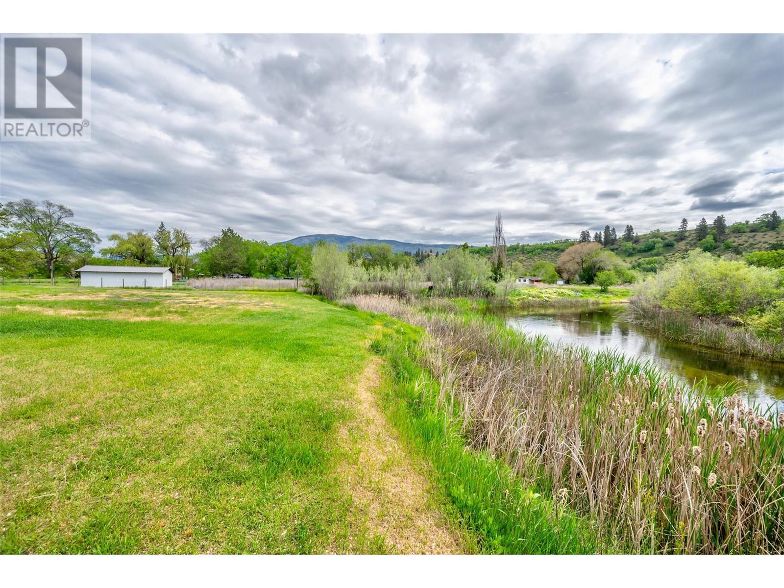  5629 Sawmill Road, Oliver
