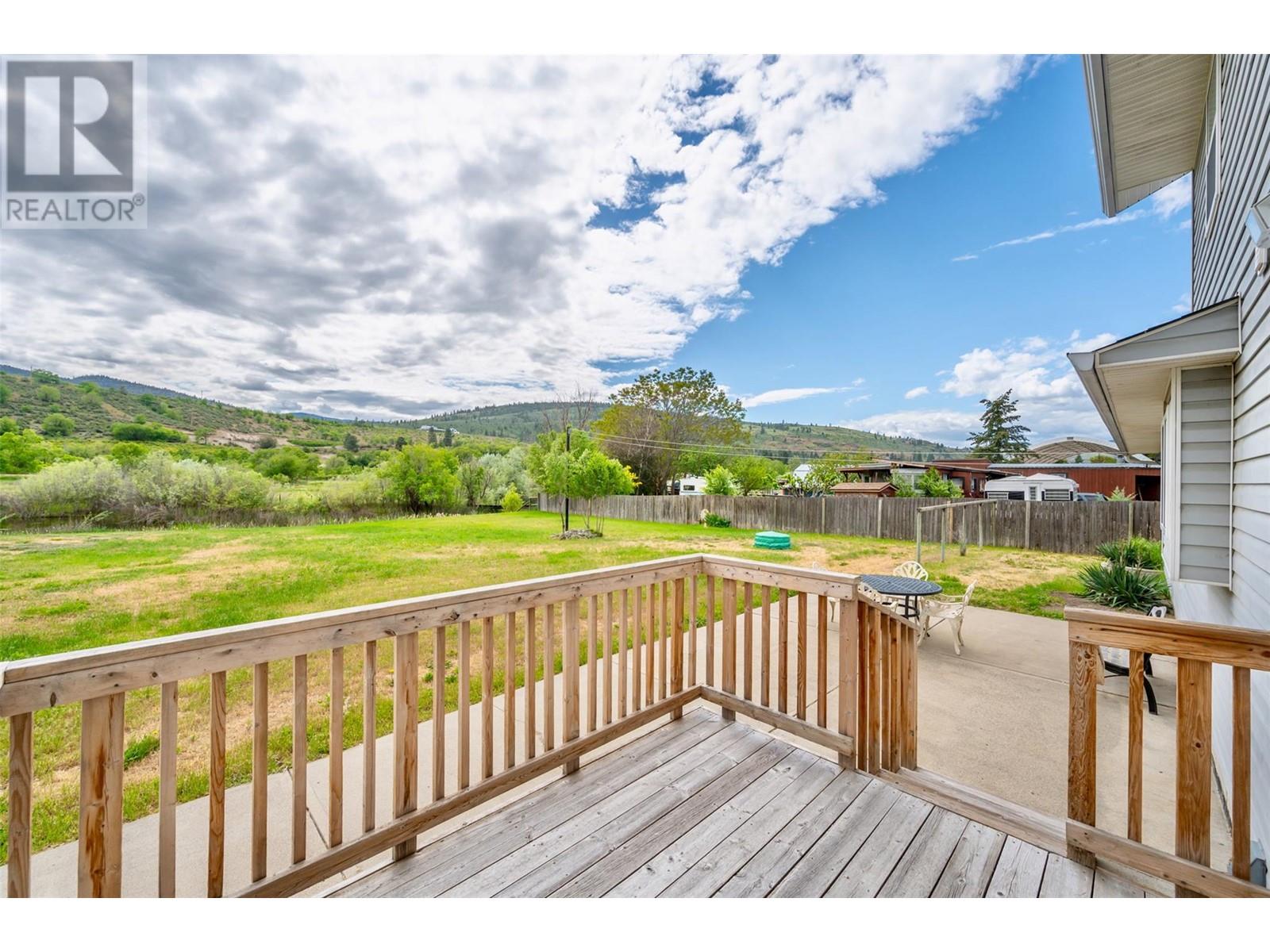  5629 Sawmill Road, Oliver