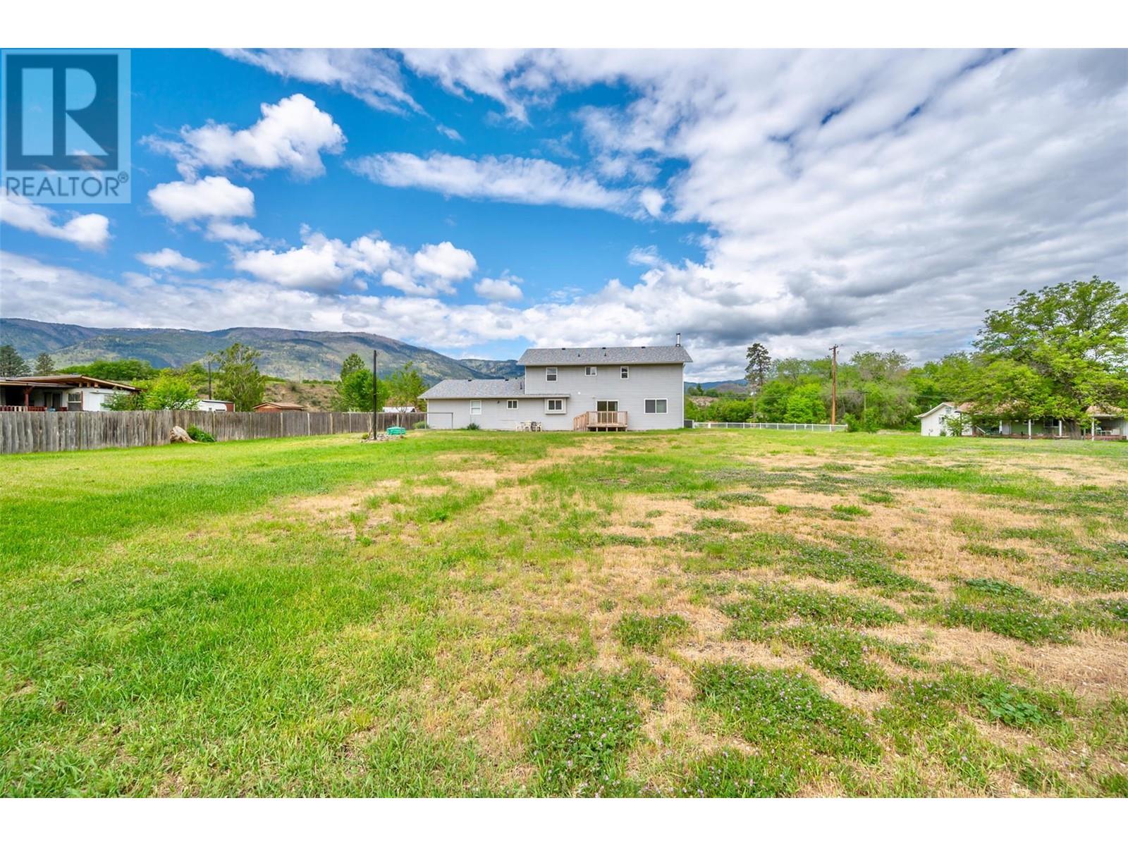  5629 Sawmill Road, Oliver
