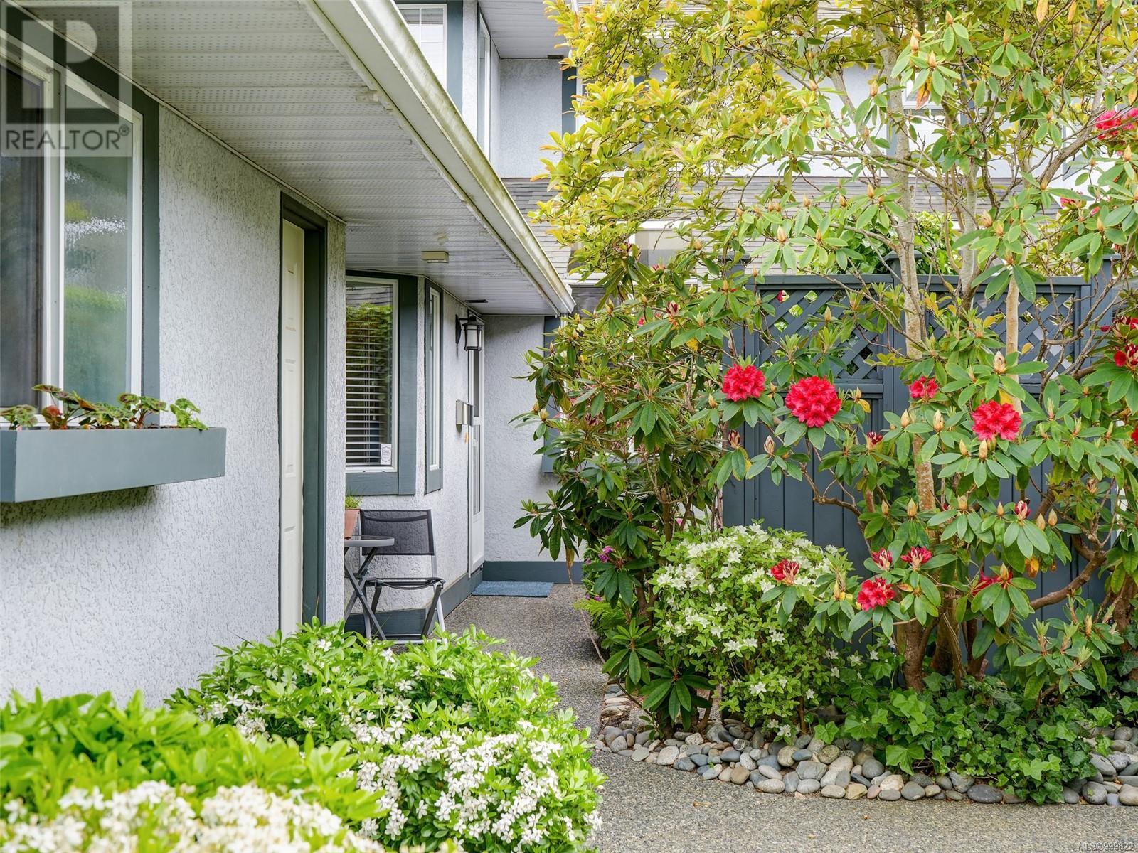 7 5110 Cordova Bay Road, Saanich