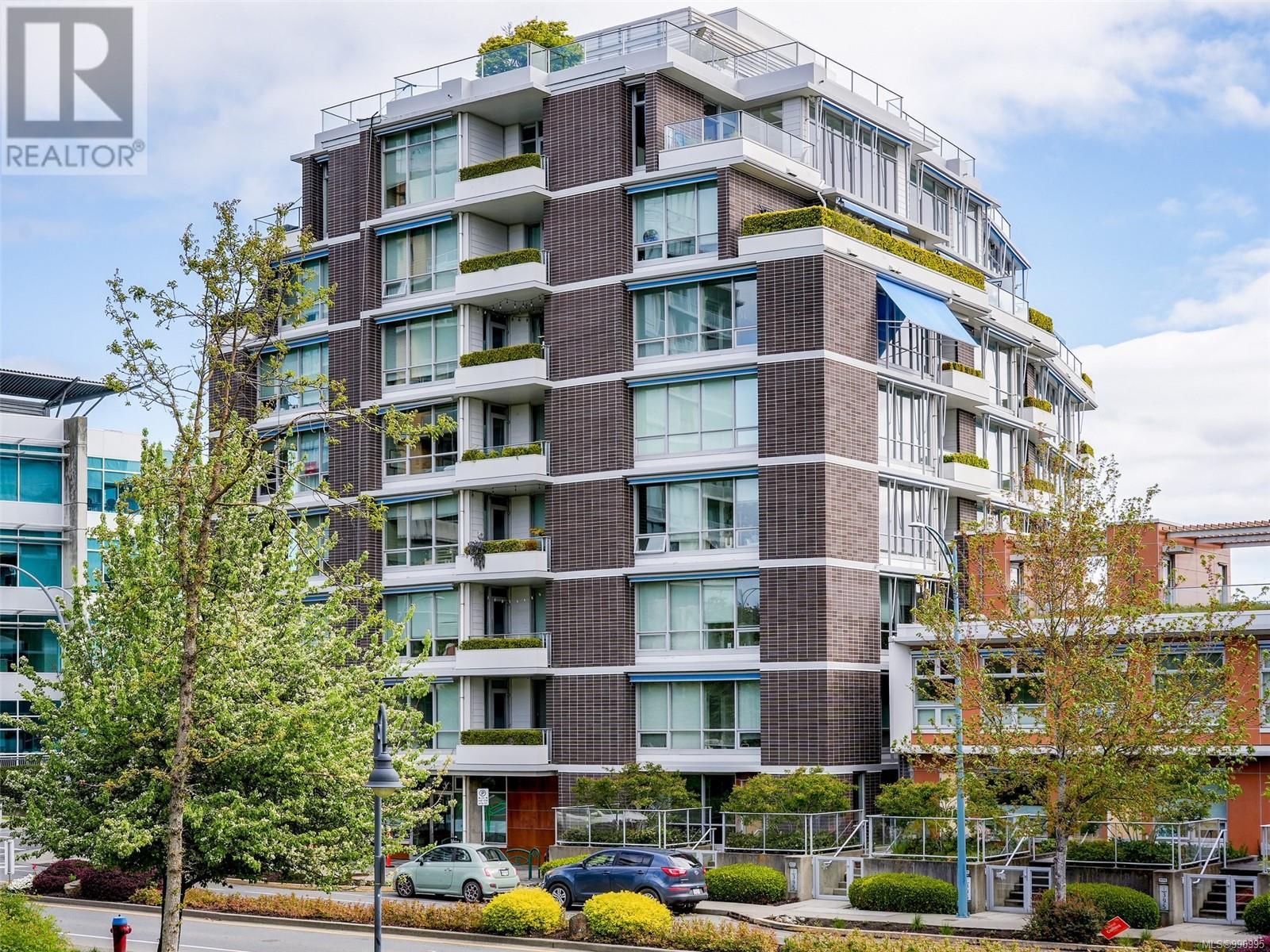 704 399 Tyee Road, Victoria