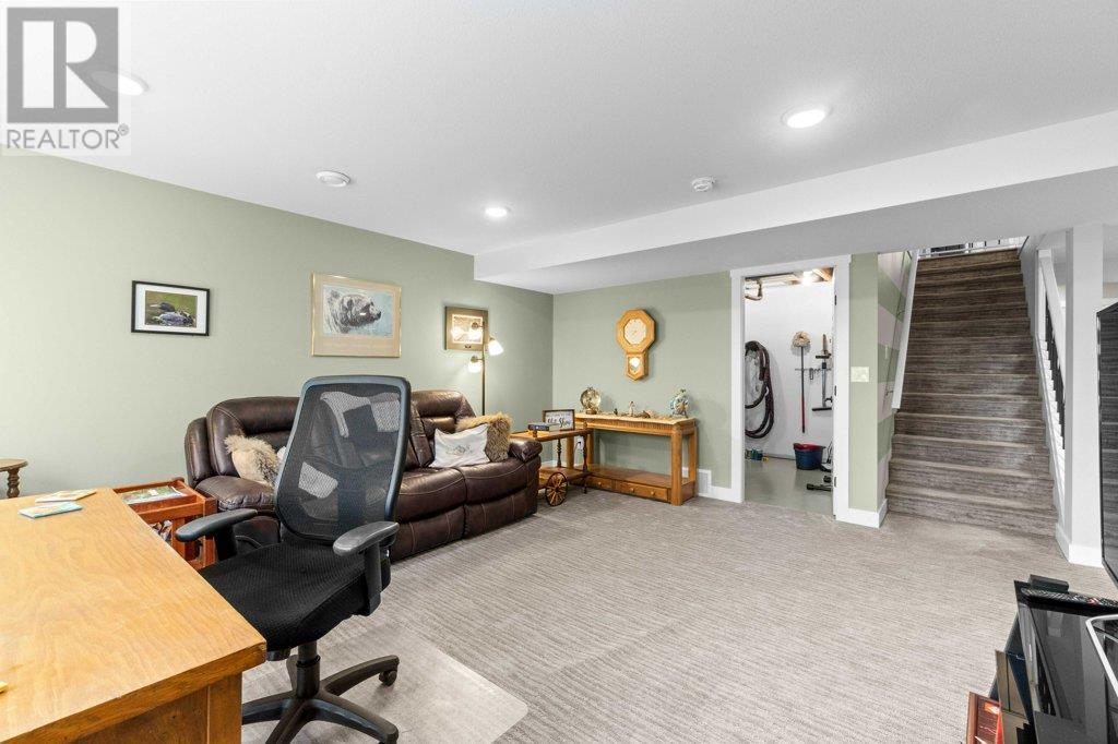 1791 10 Street SW Unit# 3, Salmon Arm