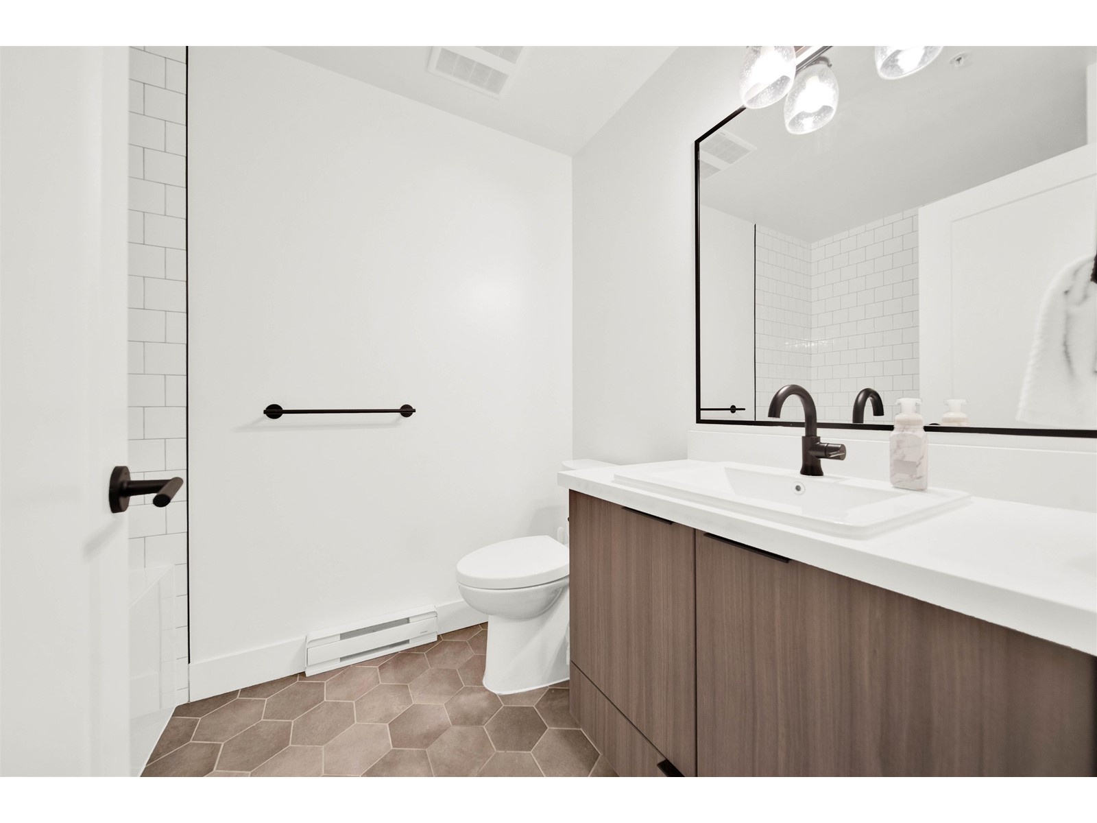 A510 20838 78B AVENUE, Langley real estate listing R3003477