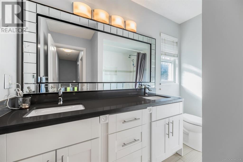 Photo 13 of 7180 Schaefer Avenue, Richmond BC