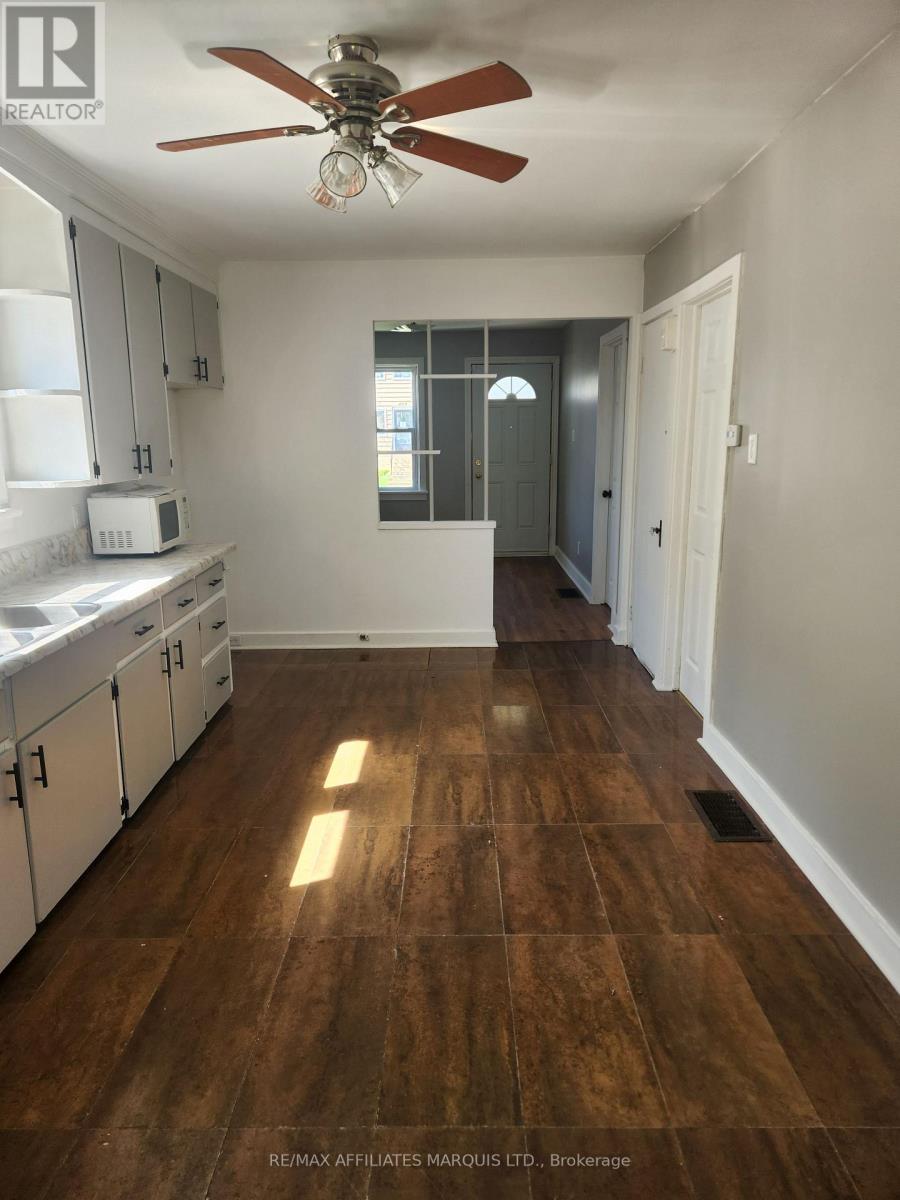 Photo 4 of 410 St Felix Street, Cornwall ON