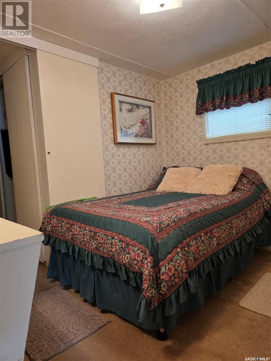 Photo 5 of 58 Duncairn Dr, Webb Rm No 138 SK