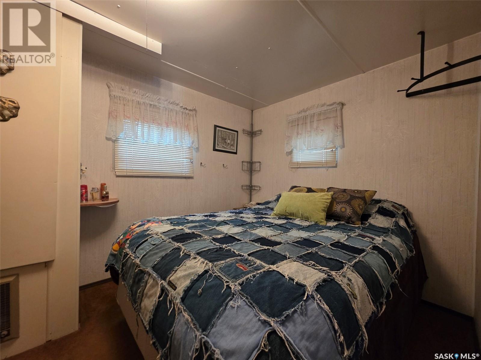Photo 8 of 58 Duncairn Dr, Webb Rm No 138 SK