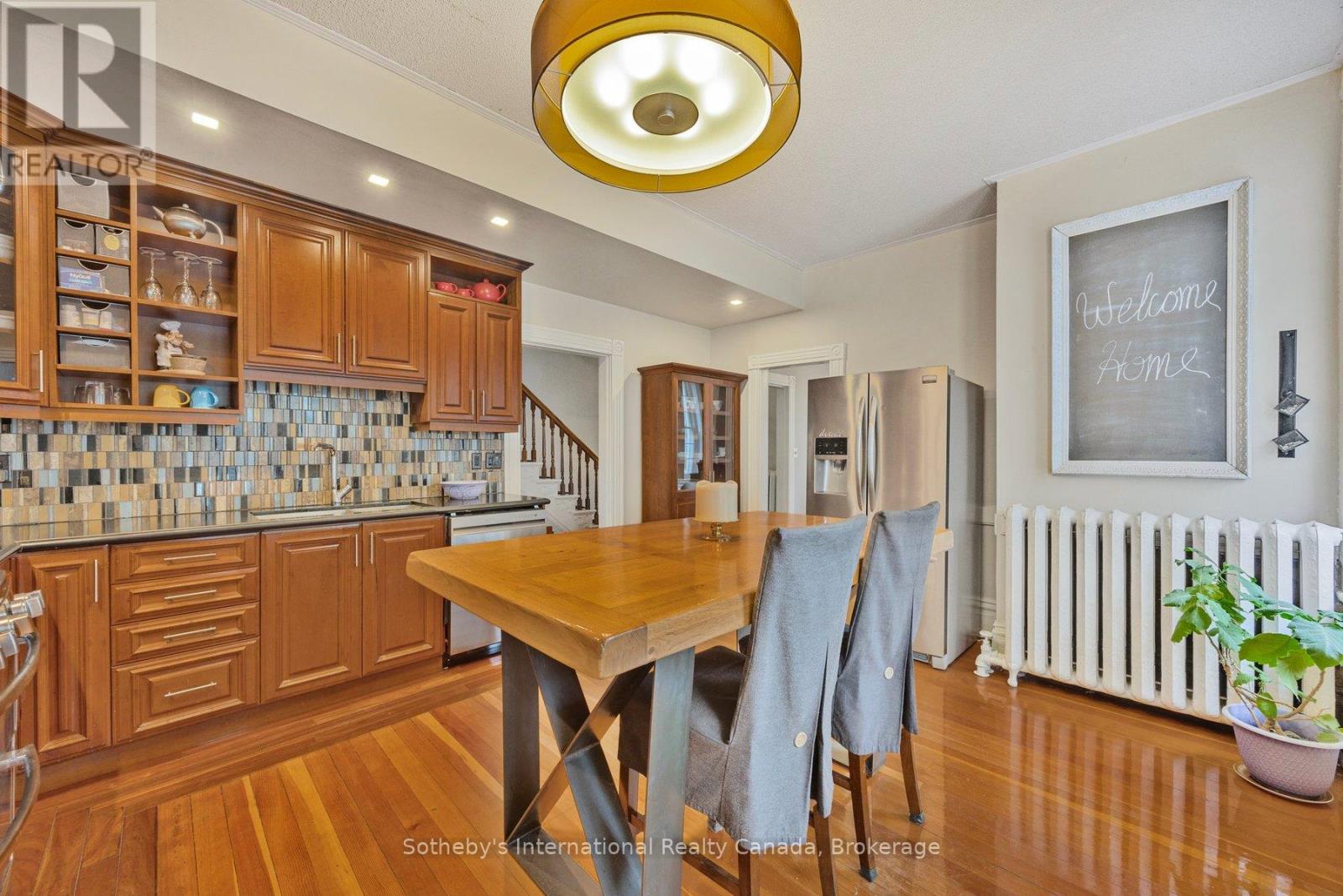 Photo 31 of 26 Robert Street E, Penetanguishene ON
