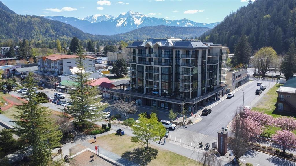 4 120 ESPLANADE AVENUE, Harrison Hot Springs, Harrison Hot Springs