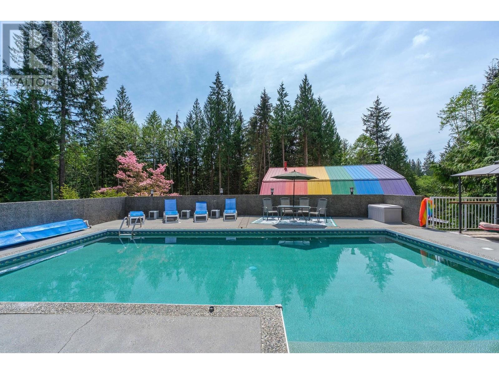 3318 LINWOOD ROAD, Roberts Creek