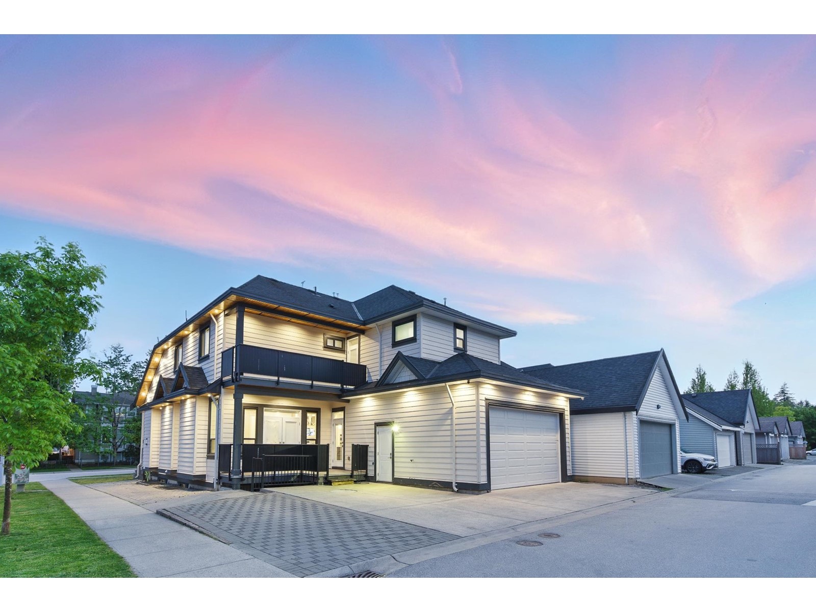 Photo 39 of 12151 66 Avenue, Surrey BC