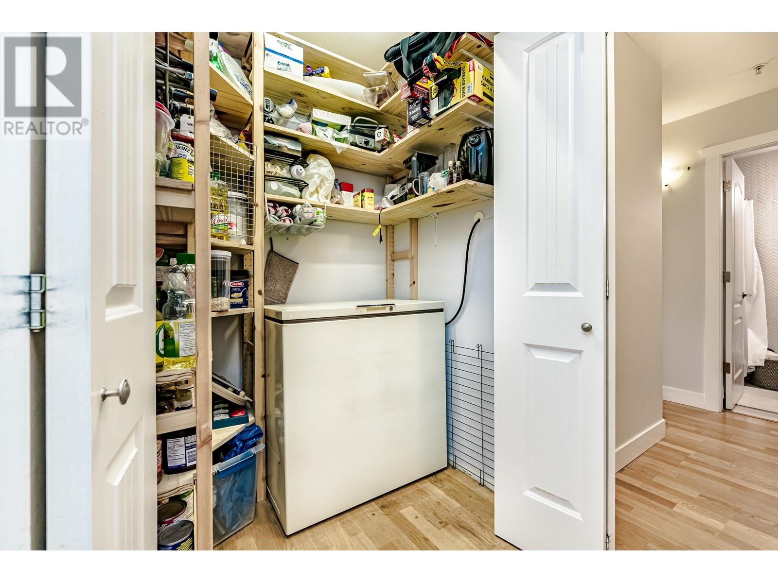 302 19241 FORD ROAD, Pitt Meadows
