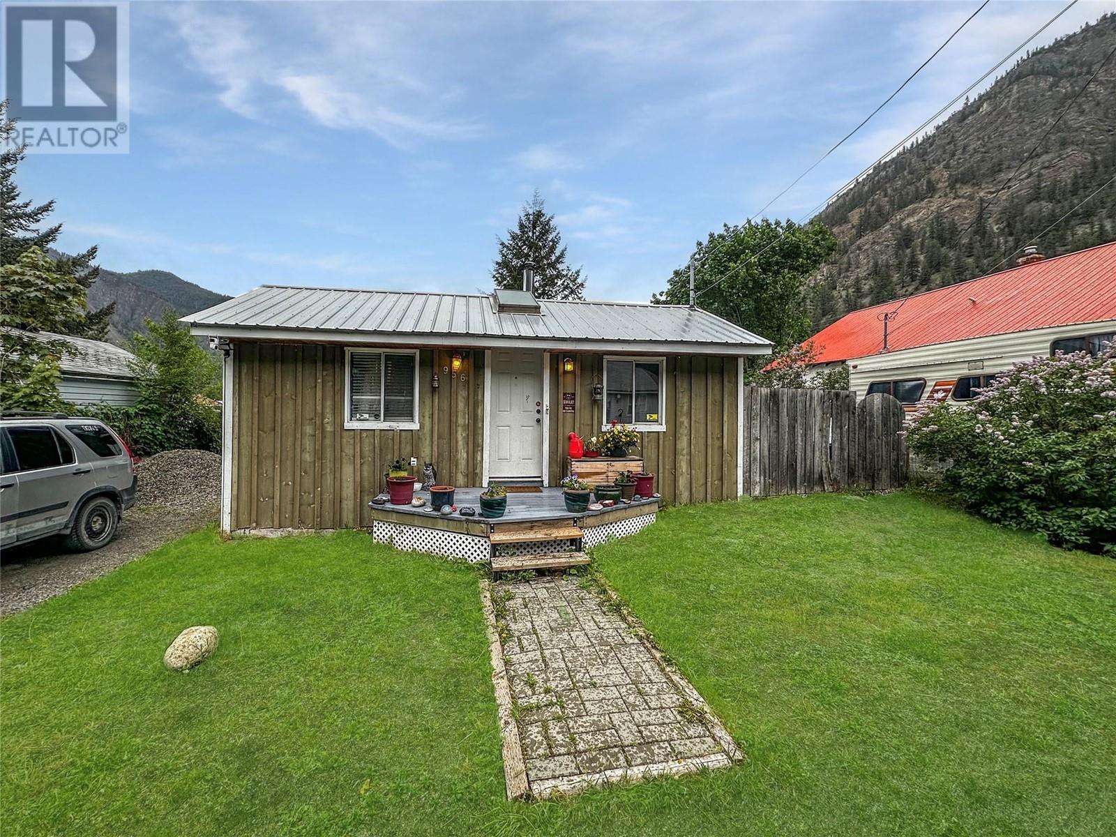 956 Richter Avenue, Hedley