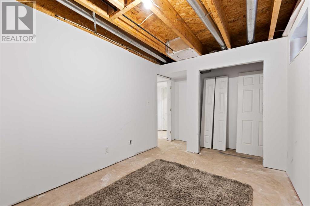 Single Family House for Sale in  Taracove Way NE Taradale Calgary 