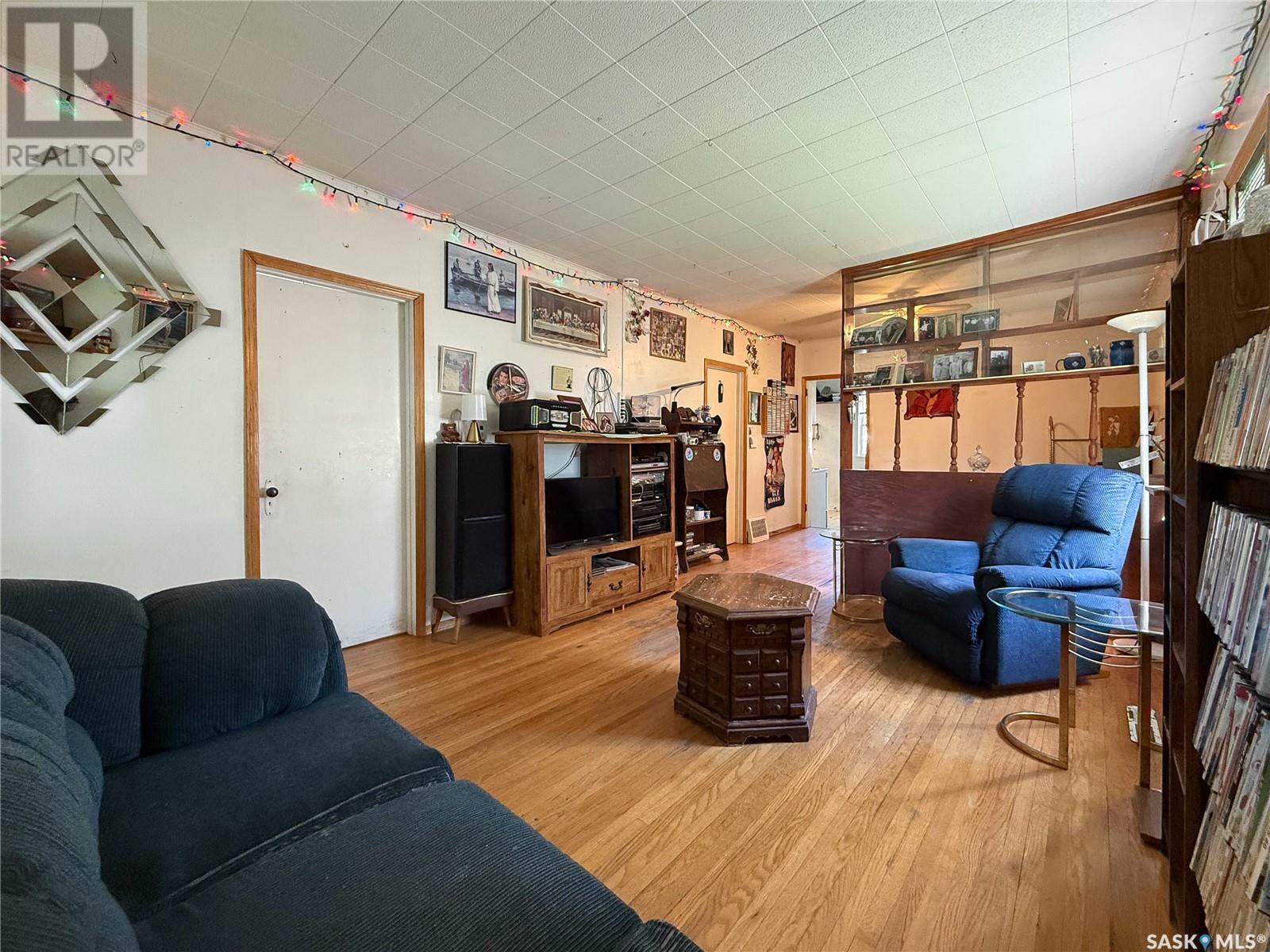Single Family House Bungalow for Sale in  nd AVENUE NE Swift Current 