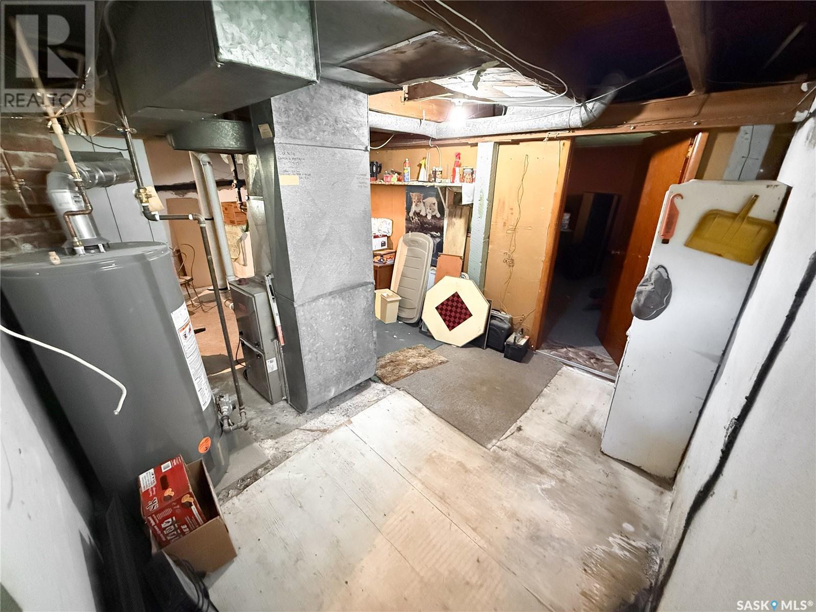 Single Family House Bungalow for Sale in  nd AVENUE NE Swift Current 