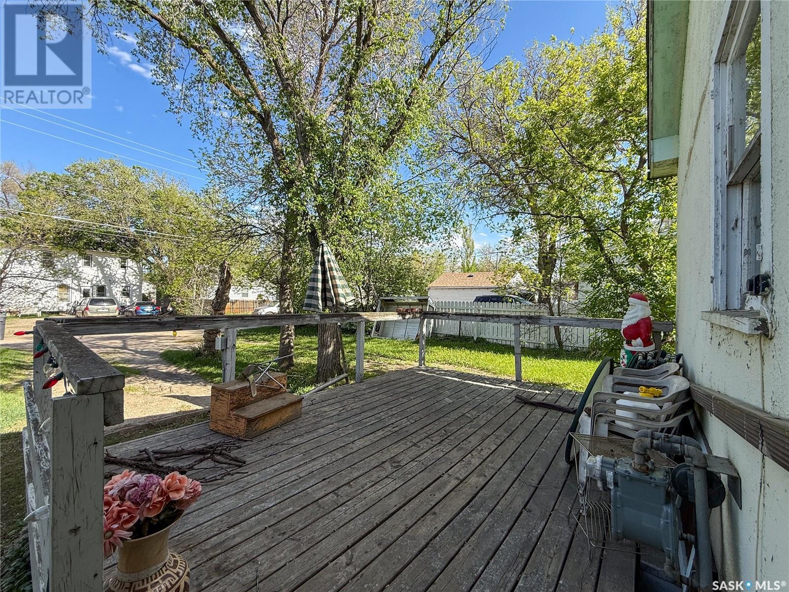Single Family House Bungalow for Sale in  nd AVENUE NE Swift Current 