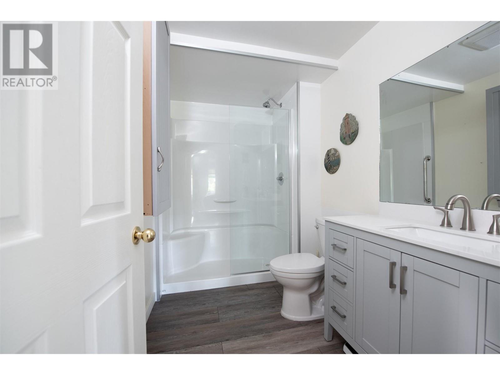  46 Farchant Way, Vernon