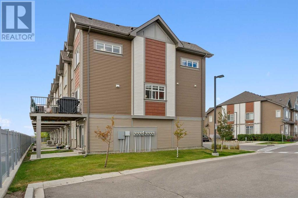 Single Family House for Sale in  Copperstone Common SE Copperfield Calgary 