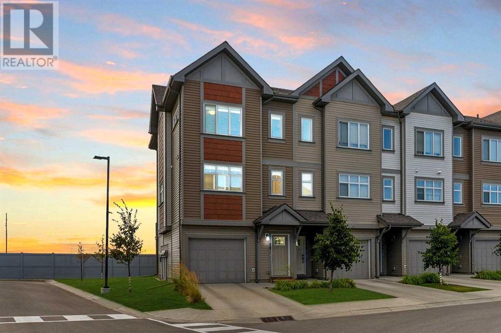72 Copperstone Common SE, Calgary, Alberta