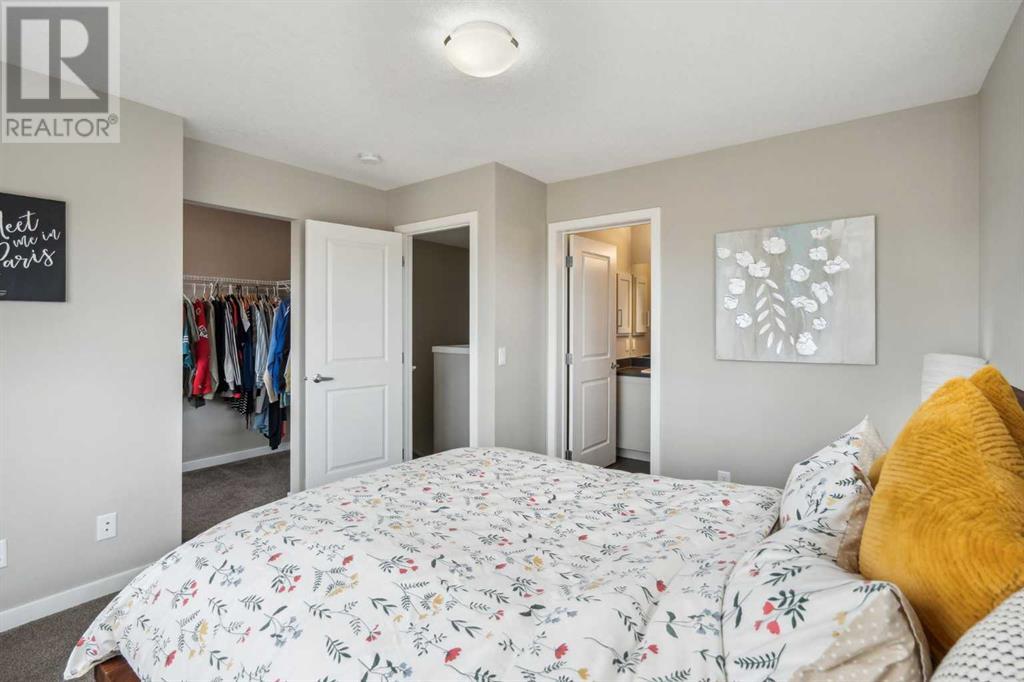 Single Family House for Sale in  Copperstone Common SE Copperfield Calgary 