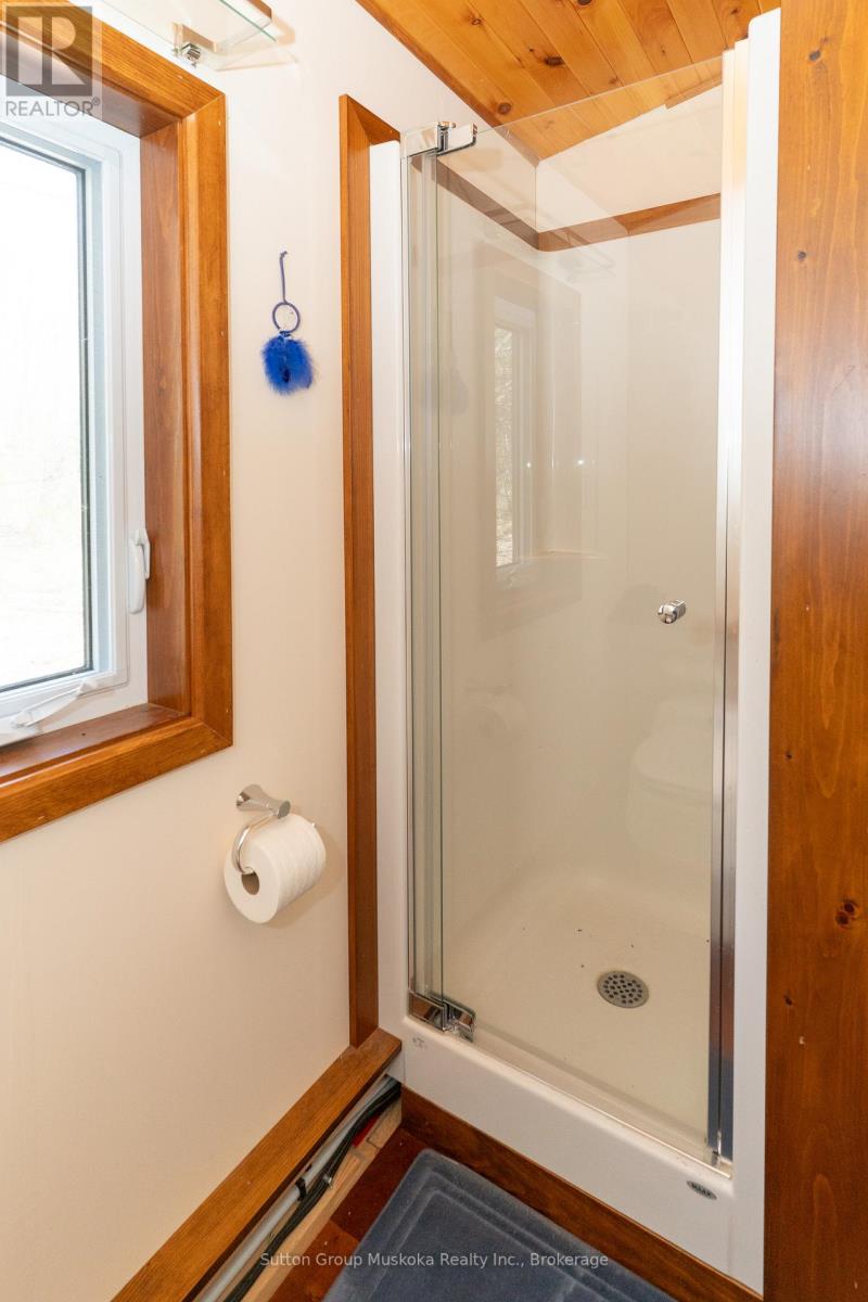 Photo 10 of 1667 Paint Lake Road, Lake Of Bays ON