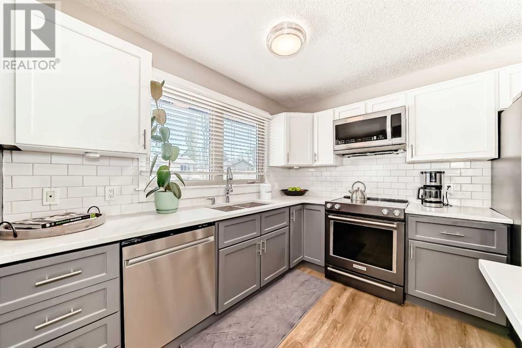 Single Family House Bi-level for Sale in  Mckerrell Crescent SE McKenzie Lake Calgary 