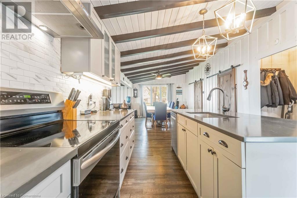 Photo 15 of 577 Edgewater Place, Dunnville ON