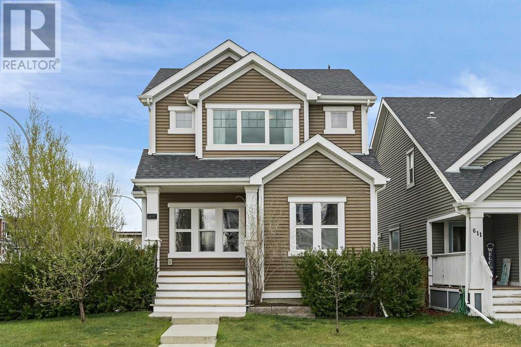 607 River Heights Crescent, Cochrane
