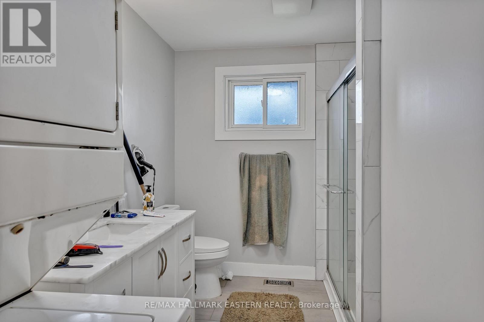 Photo 26 of 357 Martin Road, Peterborough North ON