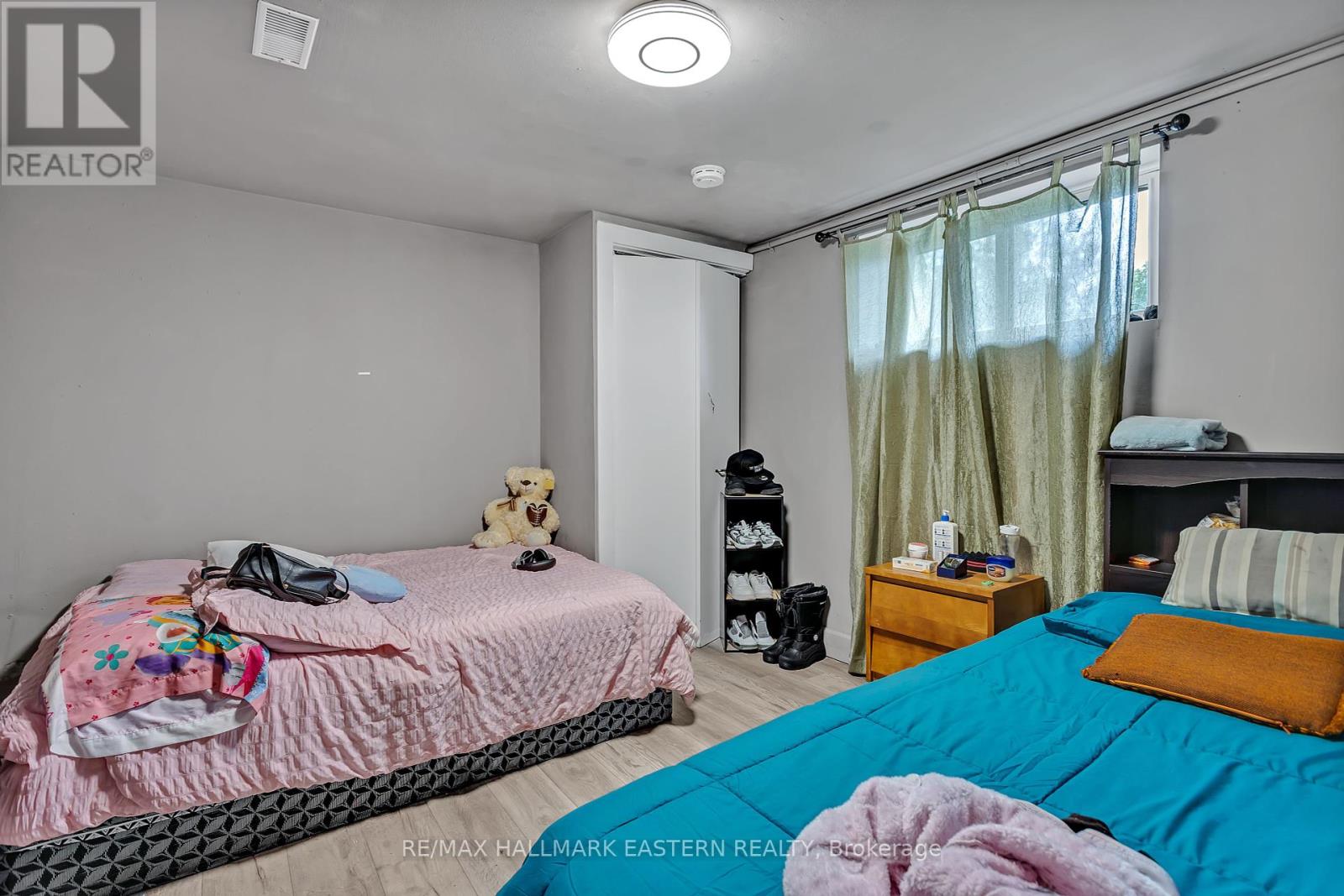 Photo 16 of 357 Martin Road, Peterborough North ON