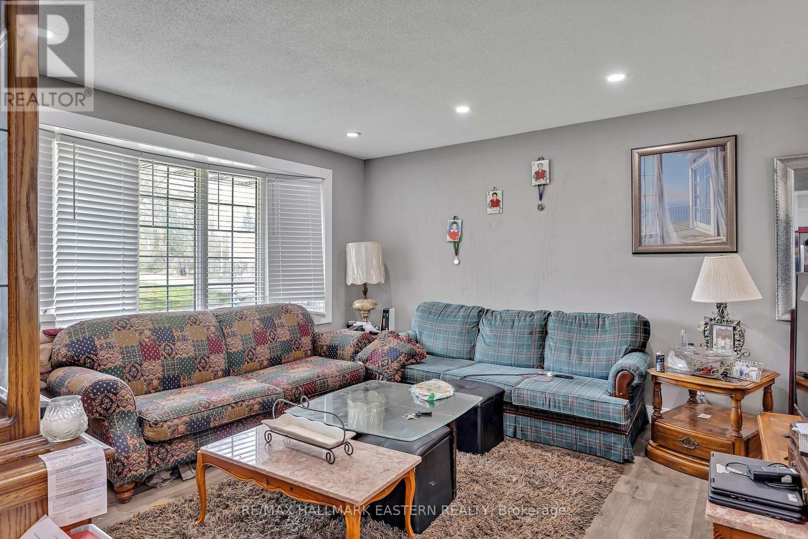 Photo 21 of 357 Martin Road, Peterborough North ON