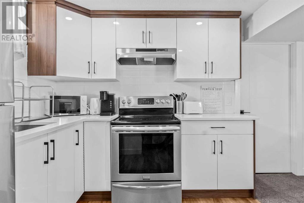 Single Family House Bungalow for Sale in  Dovercliffe Close SE Dover Calgary 