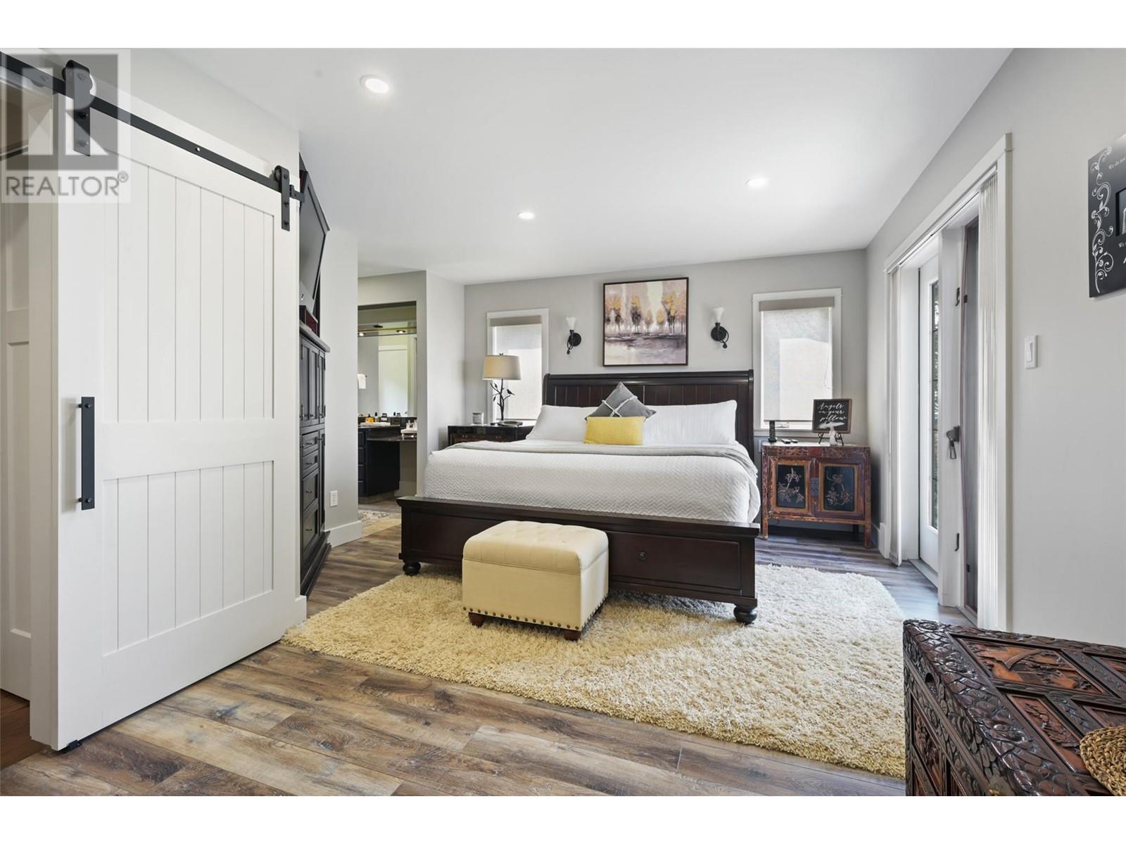 9520 JUNIPER HEIGHTS Road, Invermere